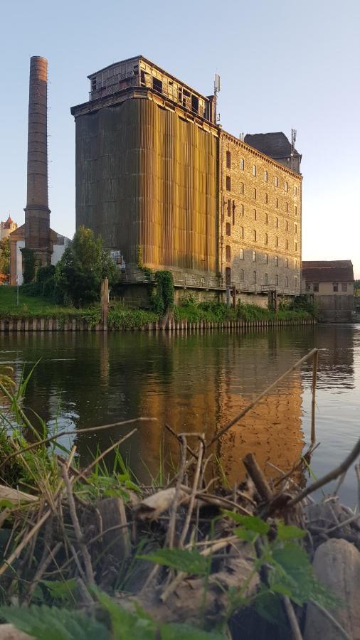 Zimmervermietung Zahn Baalberge Exteriör bild